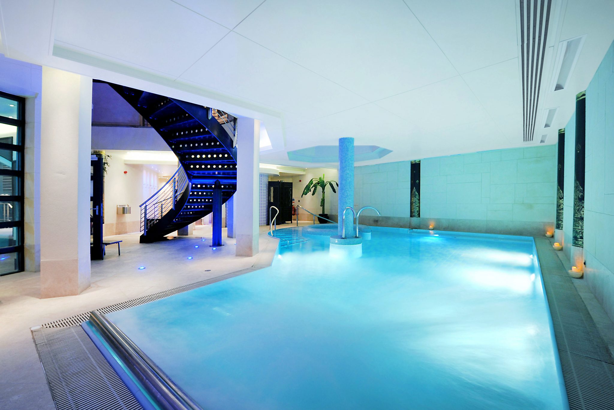 Hydrotherapy suite (9).JPG